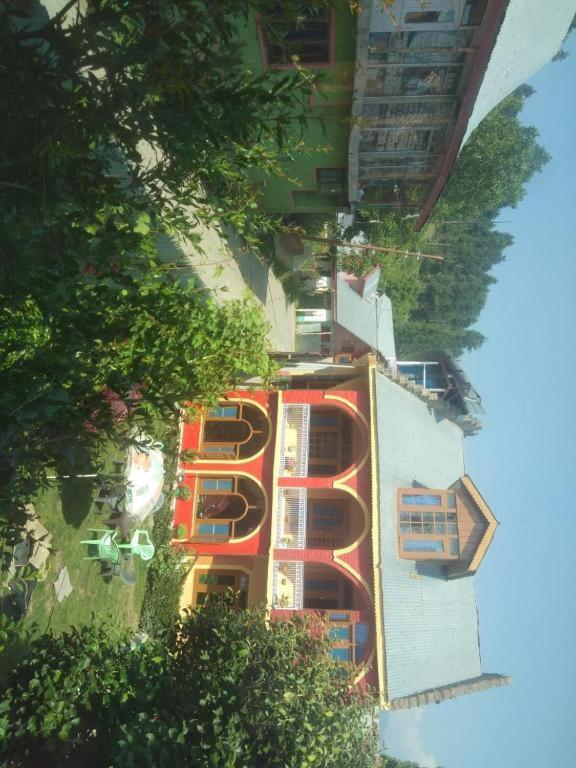 גולמארג Wani Guest House מראה חיצוני תמונה