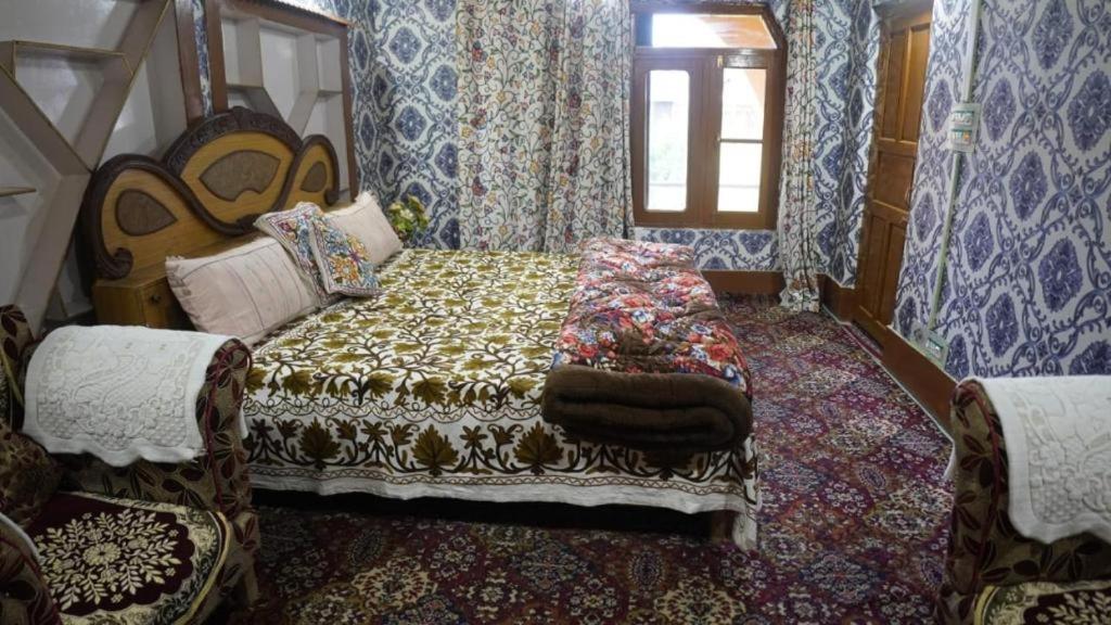גולמארג Wani Guest House מראה חיצוני תמונה